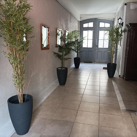 Saëns 03-T2 avec garage privé optionnel-Centre historique et plages à 16km ! Béziers Extérieur photo