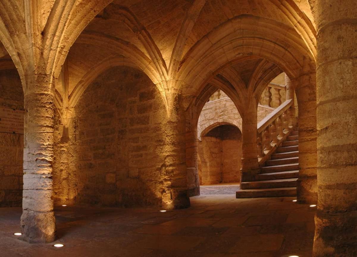 Saëns 03-T2 avec garage privé optionnel-Centre historique et plages à 16km ! Béziers Extérieur photo